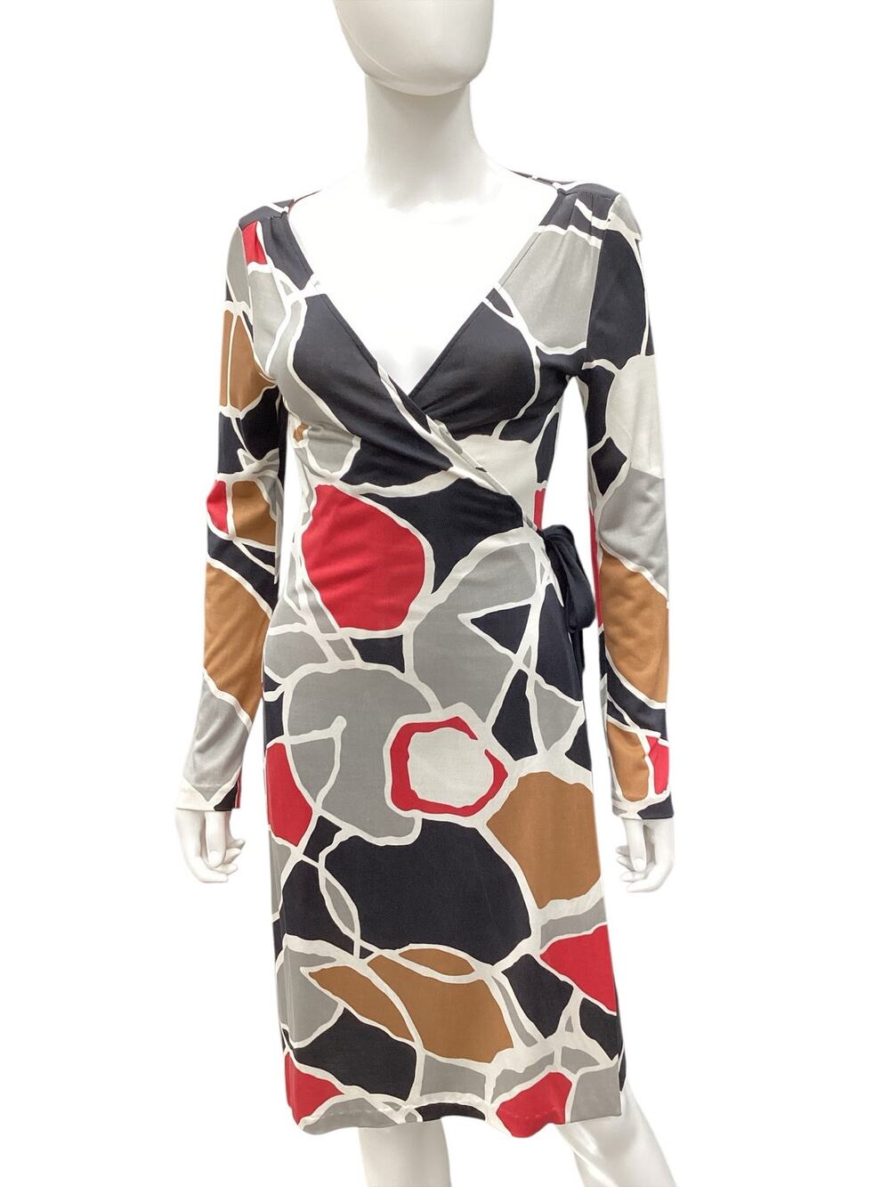 Diane Von Furstenberg Dress Women’s Size 8 Classic Wrap Dress Silk Blend Colors